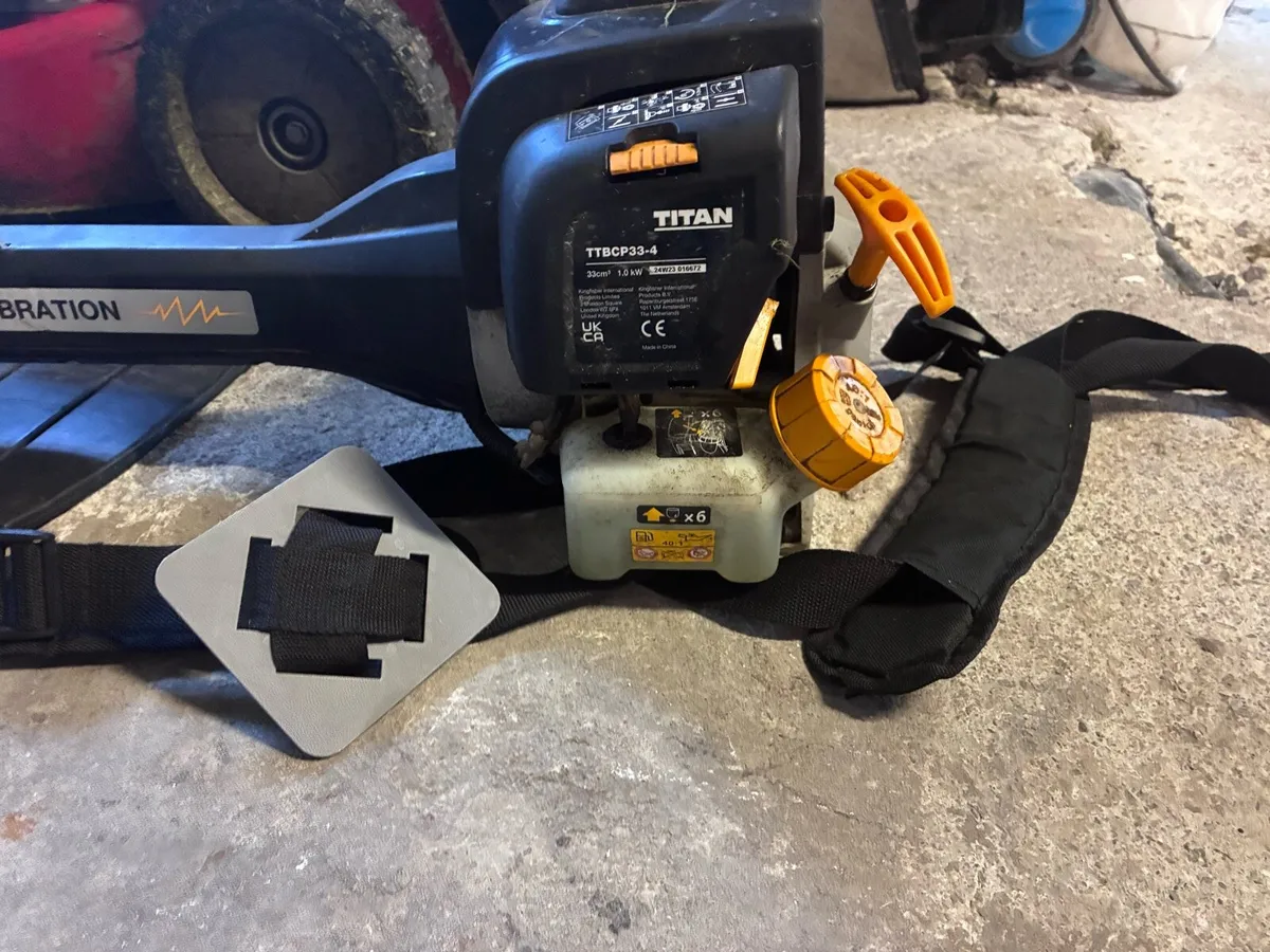Titan strimmer - Image 2
