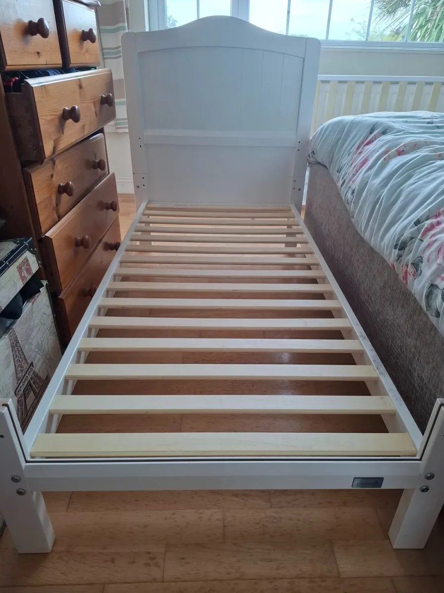 cot bed - Image 3