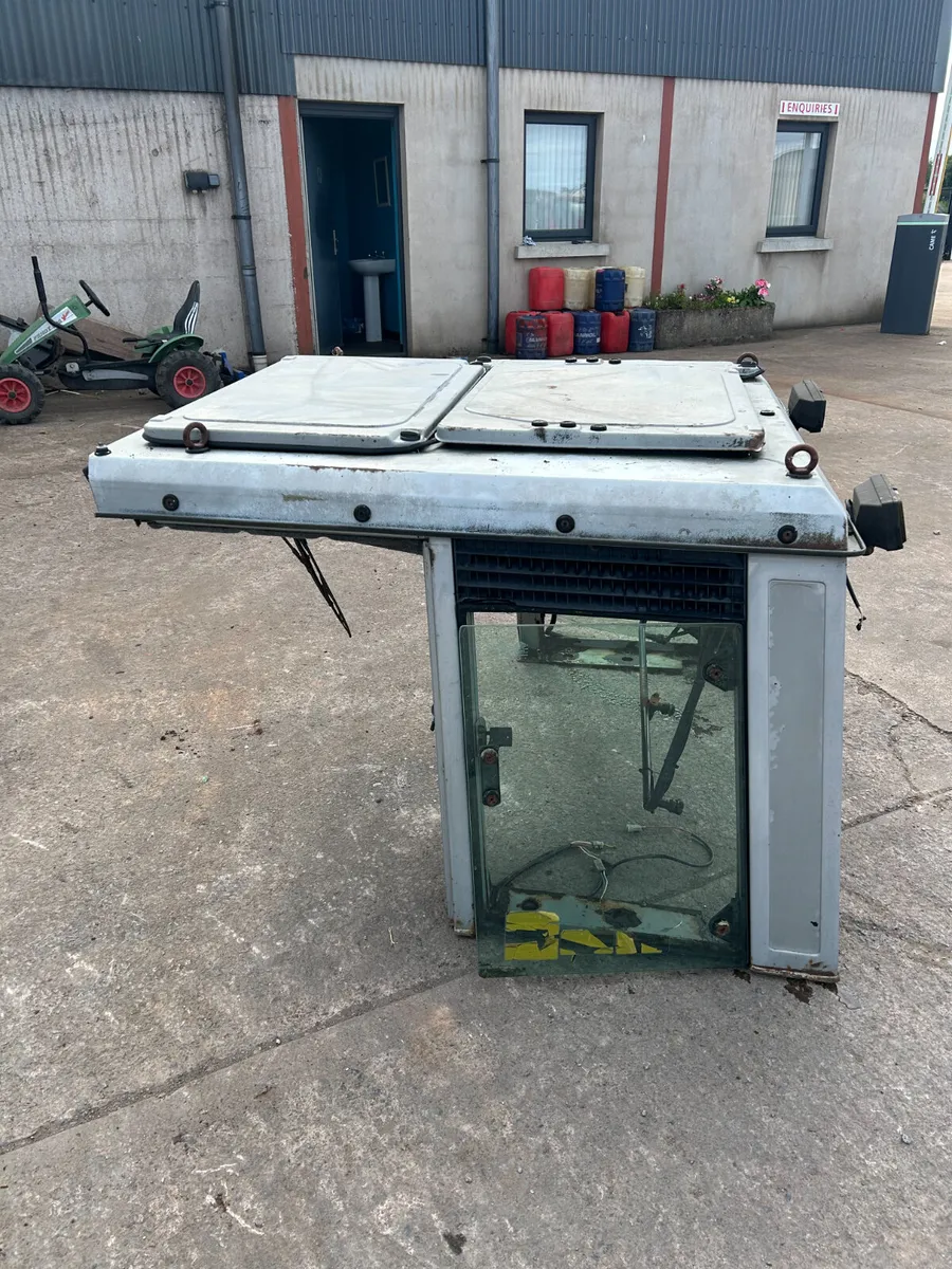 Landini/MF Cab Top Half - Image 2
