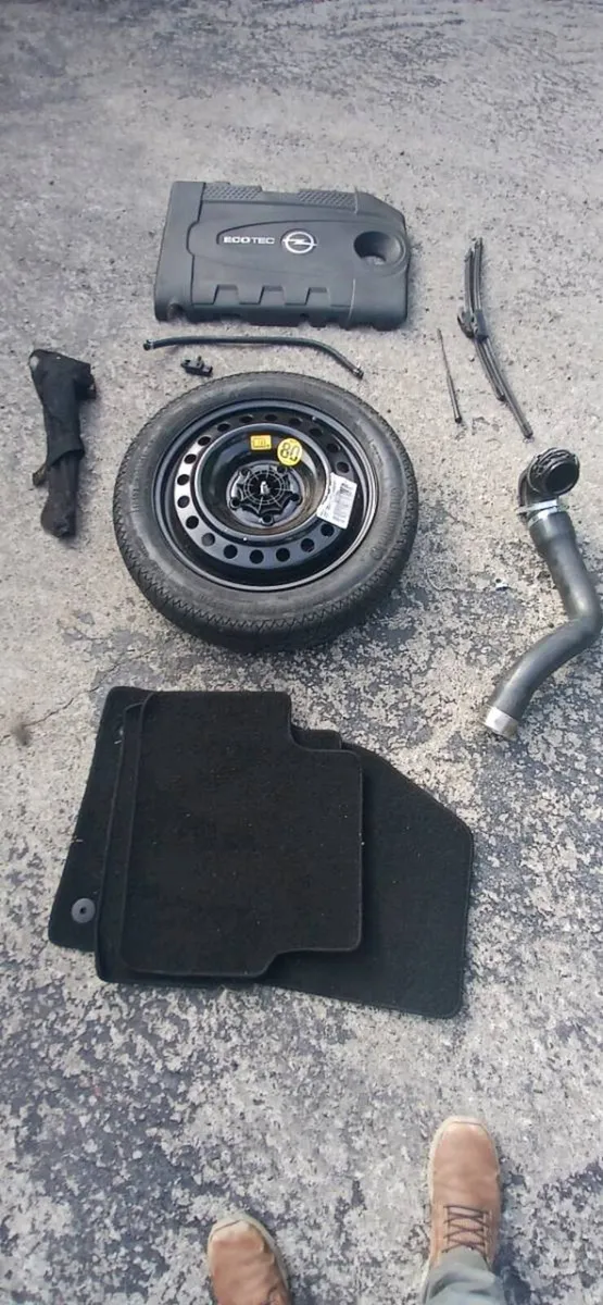 Opel Insignia  NEW PARTS AVAILABLE - Image 1