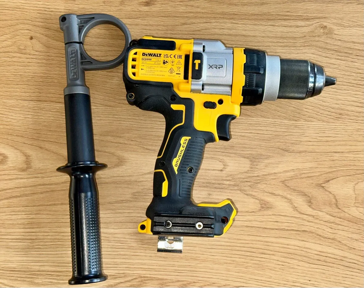 Dewalt DCD999NT-XR Hammer Drill - Image 2