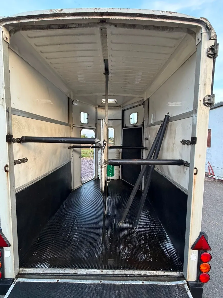 Horse Box - Image 3