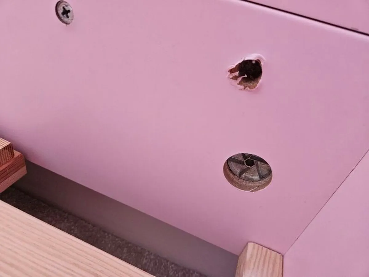 Ikea Busunge - Image 4