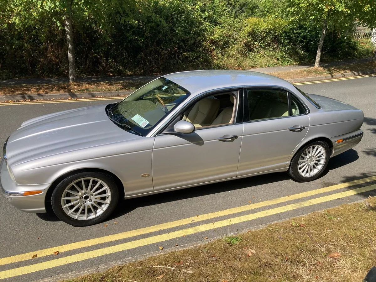 06 Jaguar xj6 2’7td new Nct taxed - Image 4