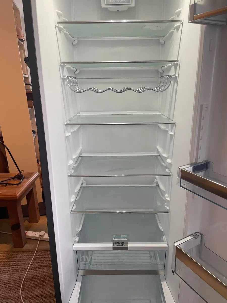 Larder Refrigerator Siemens. - Image 1