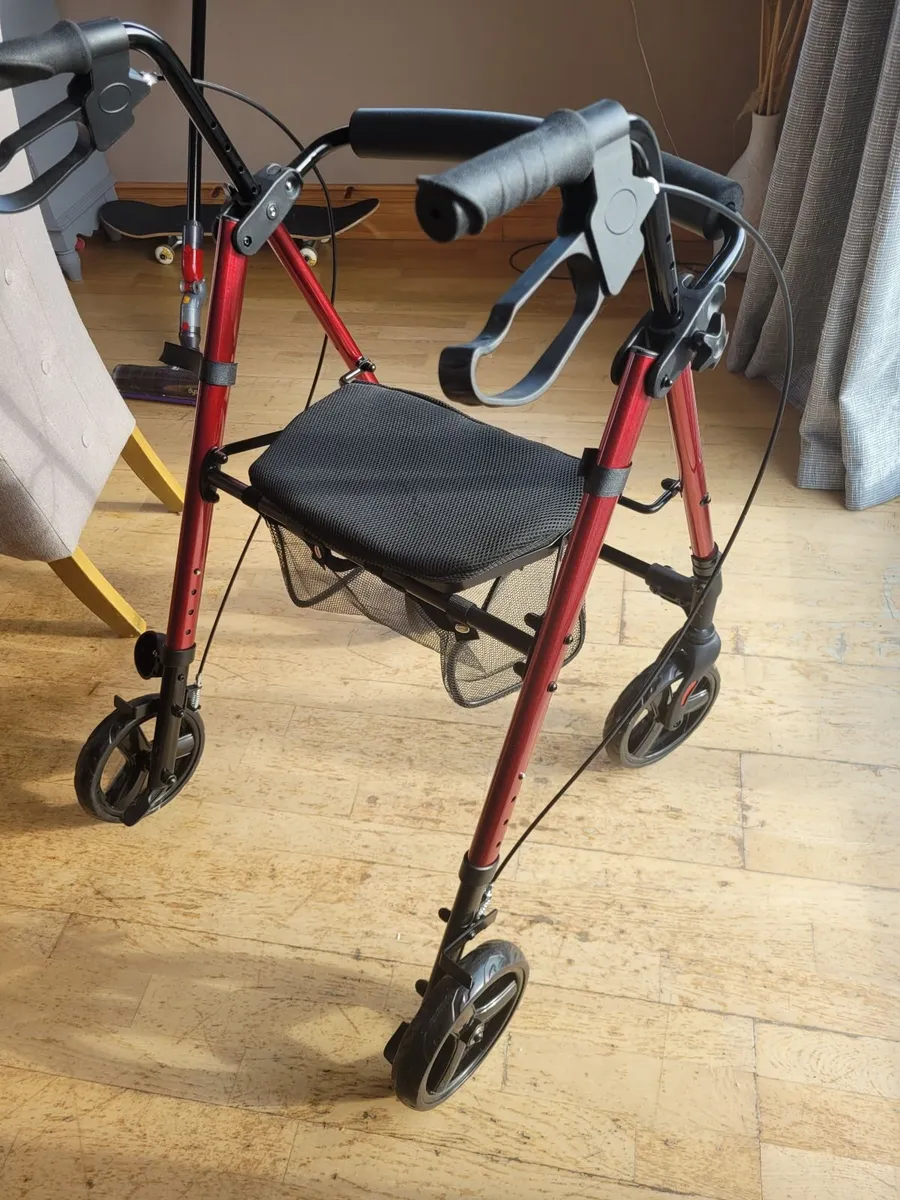 Brand New 4 Wheel Rollator , never used - Image 2