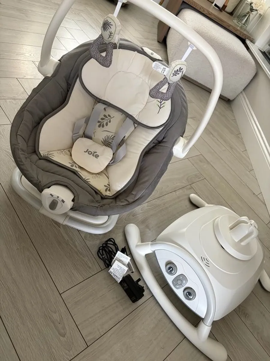 Joie 2 in 1 baby swing & rocker new without box. - Image 1