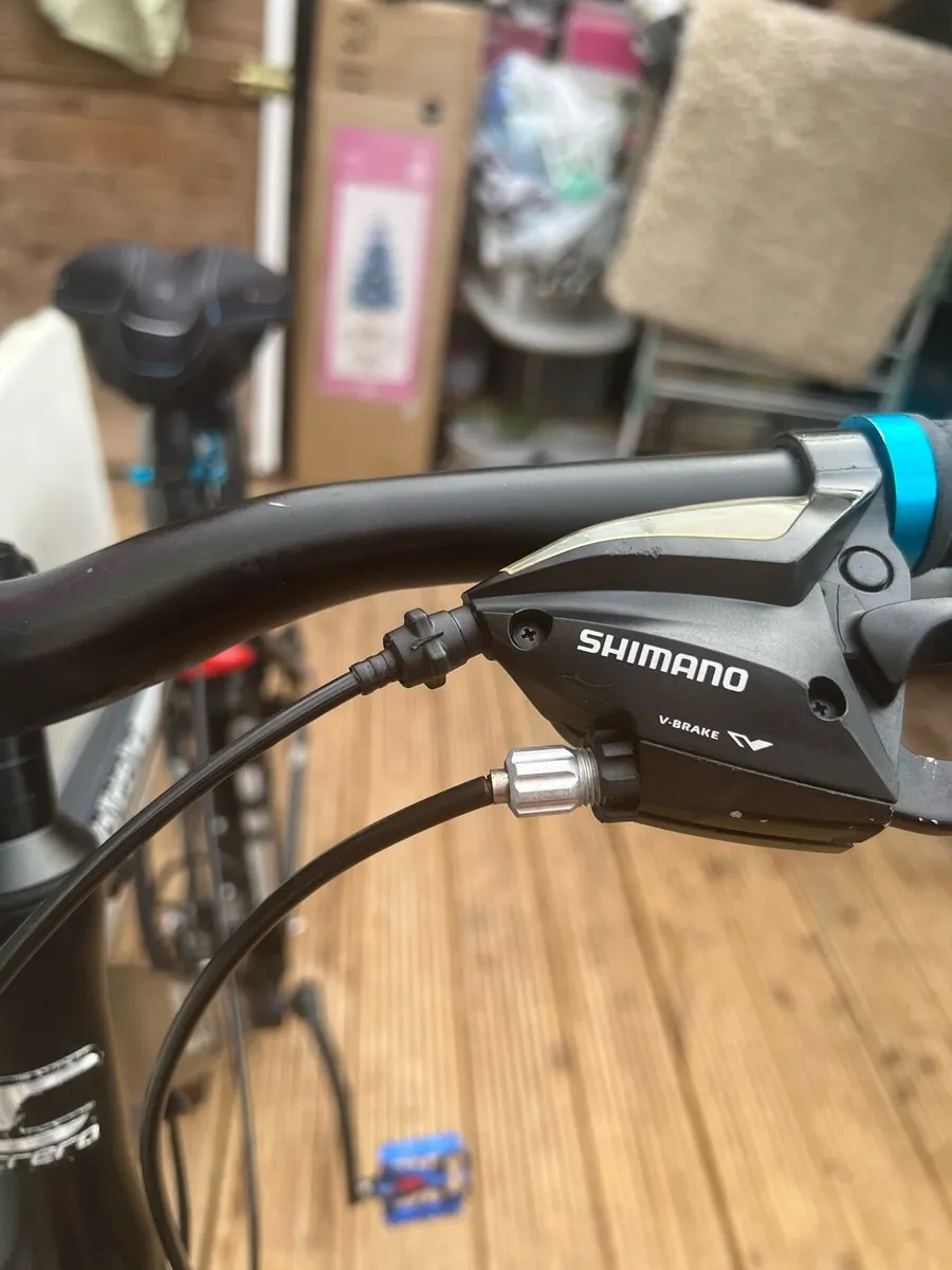 Carrera Vengeance Mountain Bike - Image 3