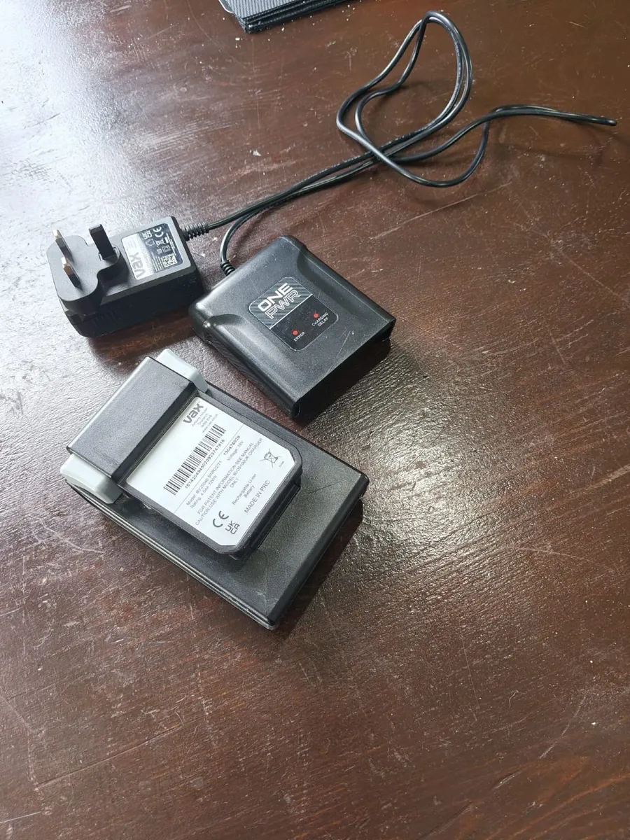 Vax ONEPWR 4.0Ah Battery and Charger - Image 2
