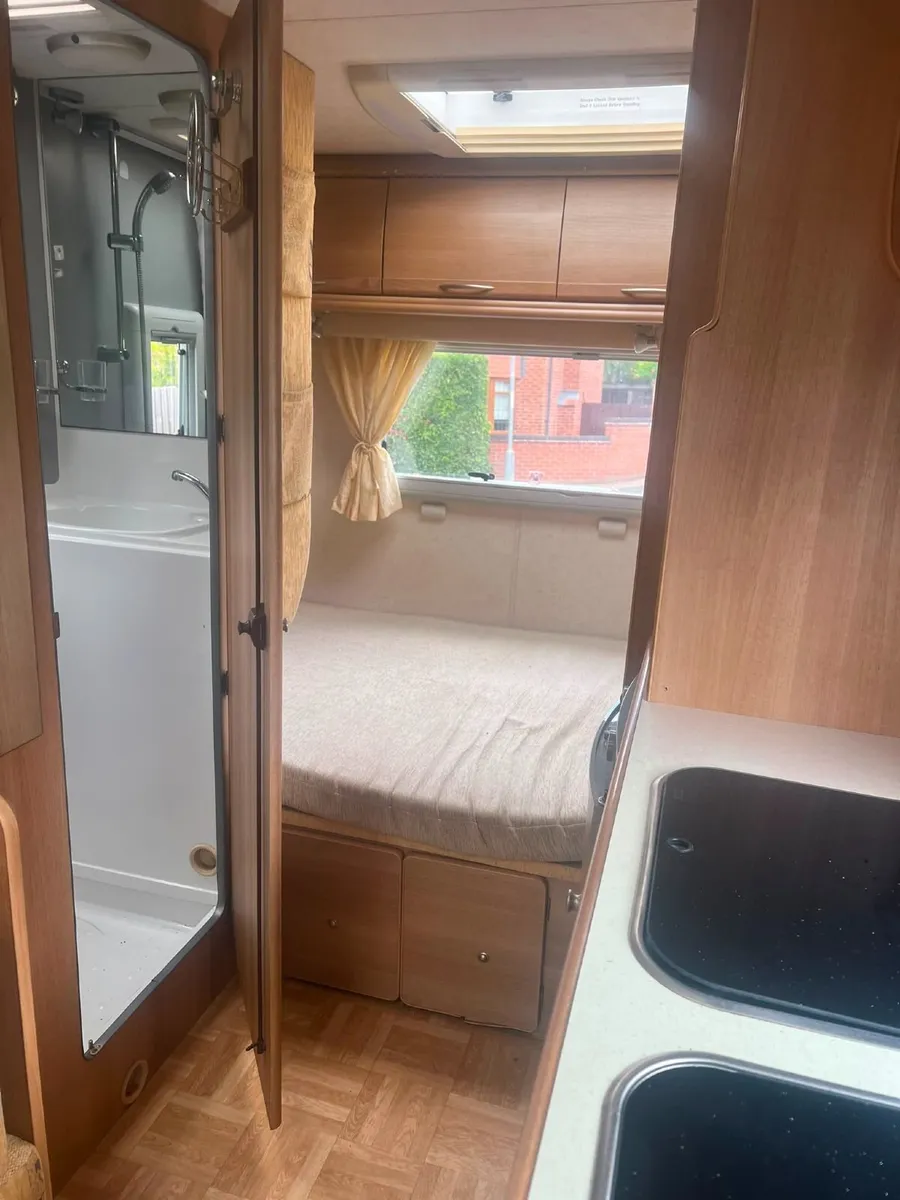 Camper - Image 3