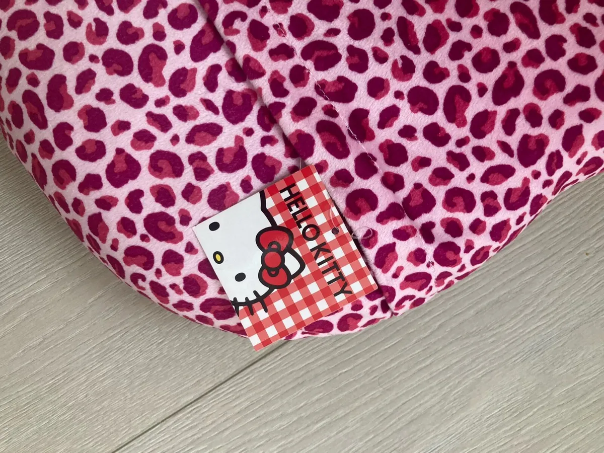 Hello Kitty pillow - Image 3