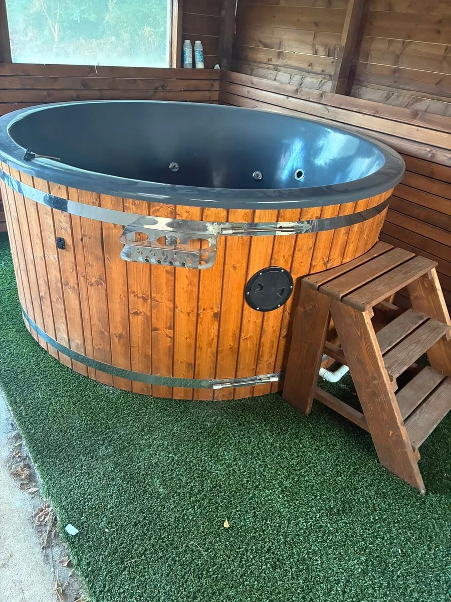 Wood Burning Hot Tub Jacuzzi - Image 1