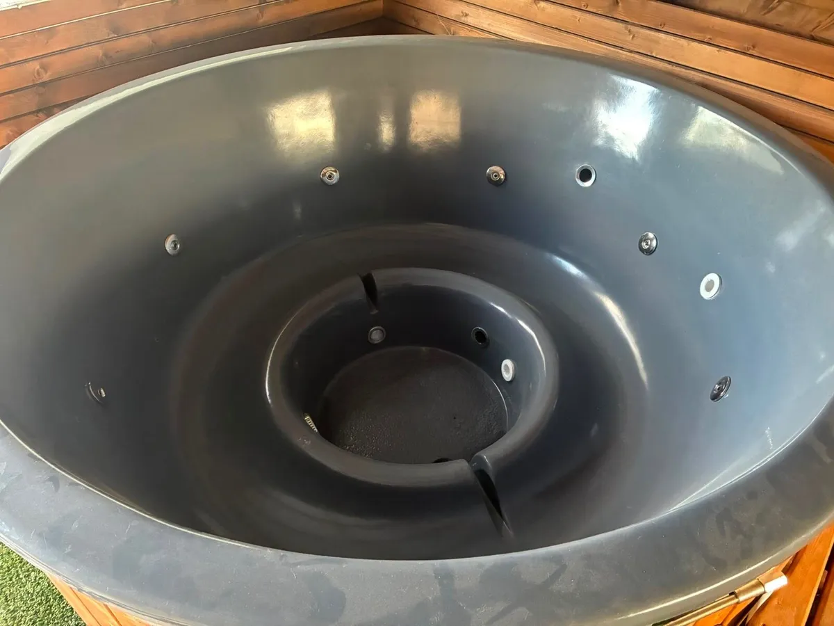 Wood Burning Hot Tub Jacuzzi - Image 3