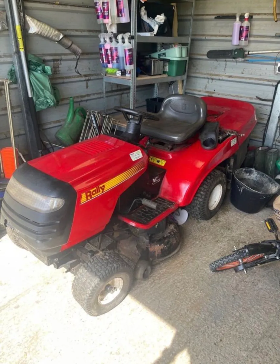 Ride on mower