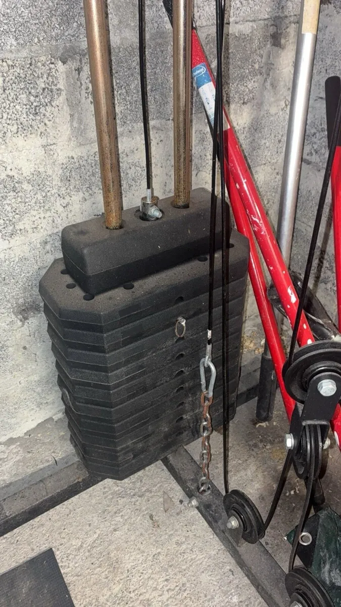 Gym equipment - Image 2