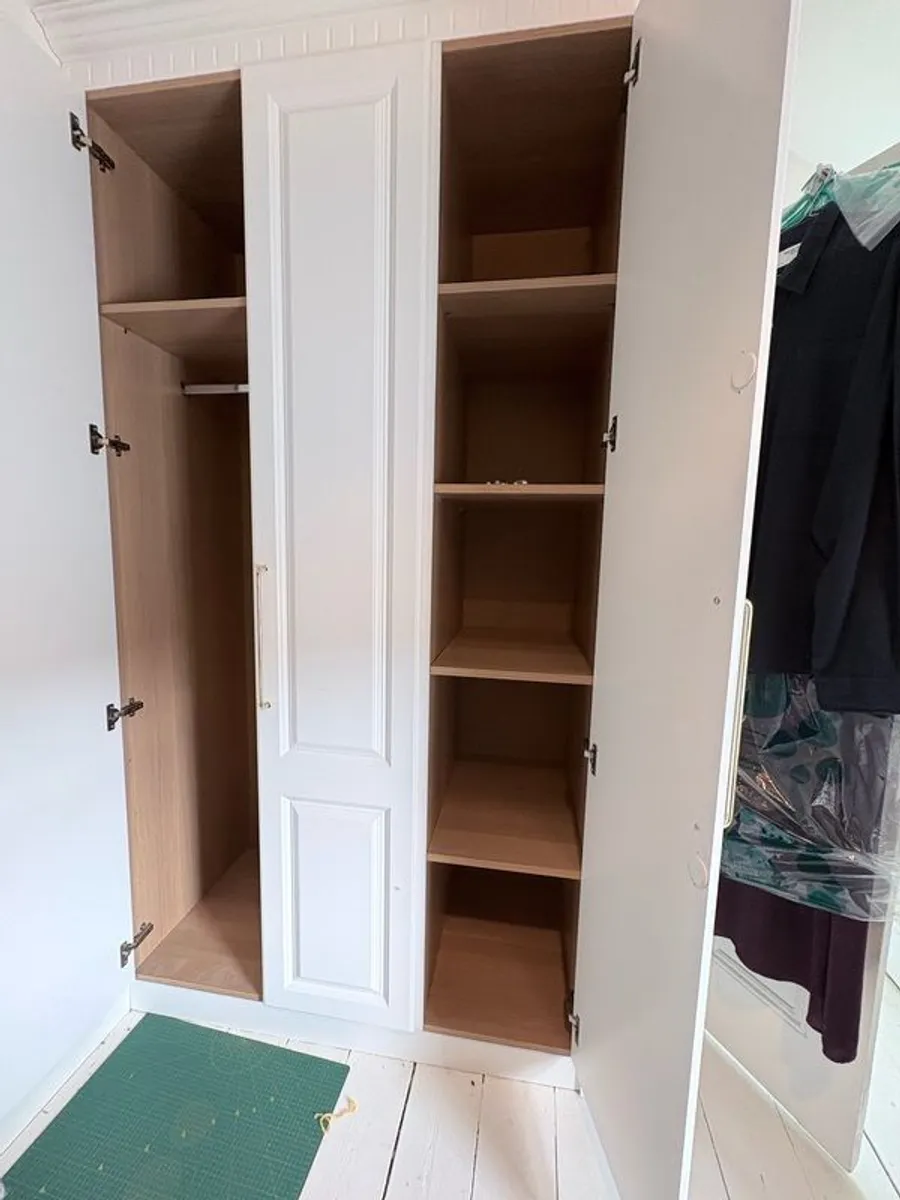 Built in Wardrobe - Image 3