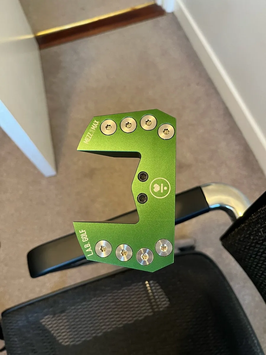 LAB Mezz Putter - Image 2