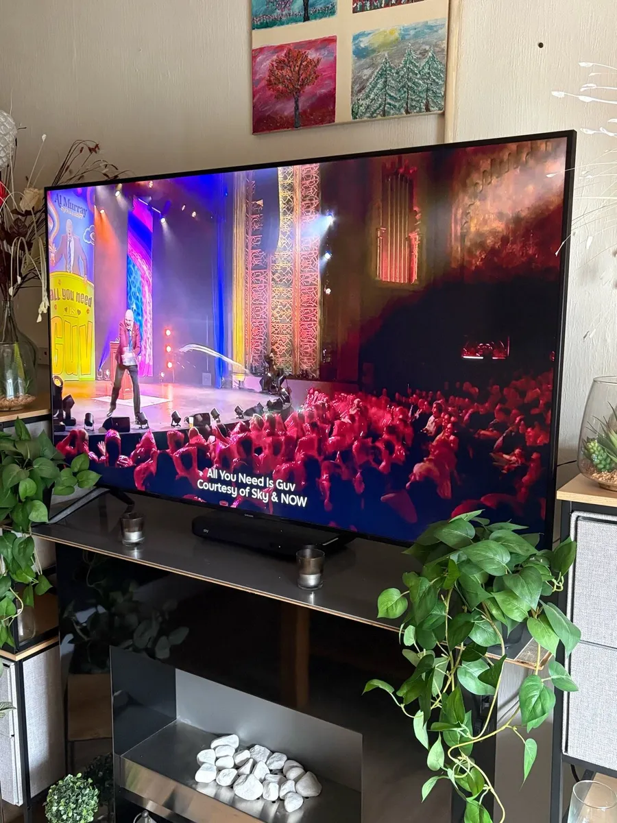 55inch Samsung smart tv - Image 1