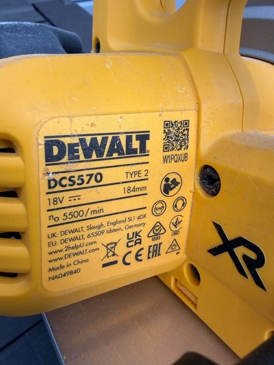 Dewalt skill saw - Image 3