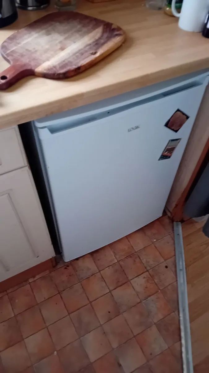 Undercounter Fridge - White - Image 2