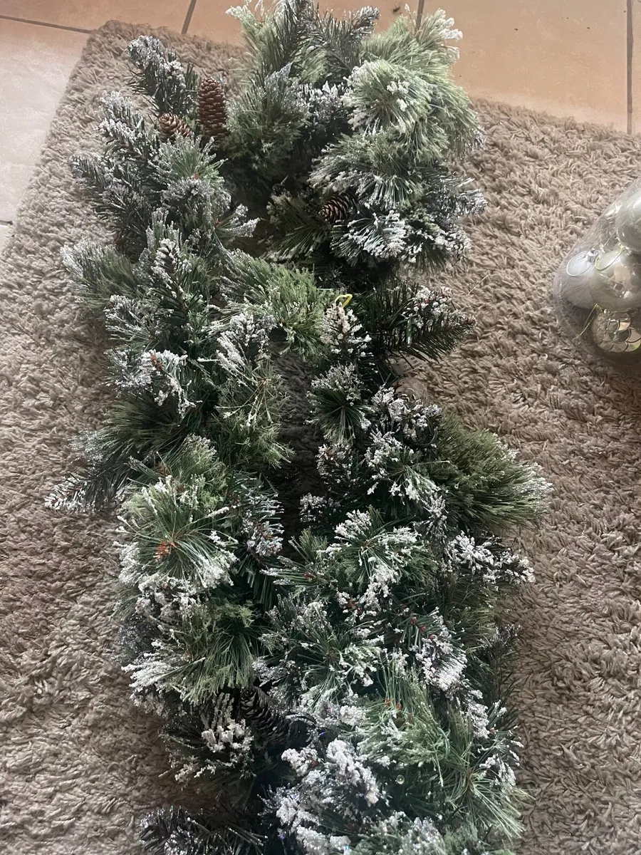 FREE Xmas Garland & Decorations  - Collection Only - Image 1