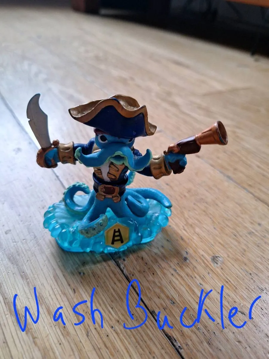 Skylanders Swap Force Figures - Image 1