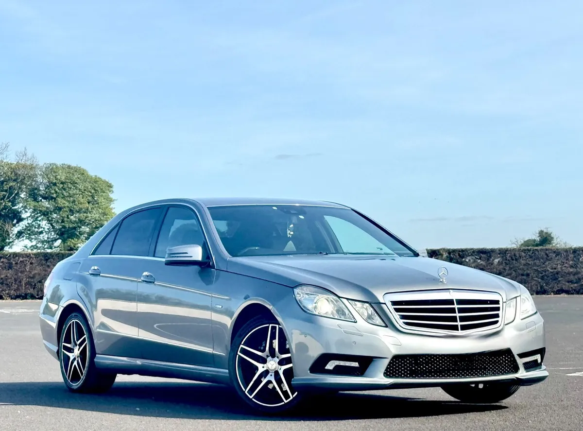 2010 Mercedes E250 AMG For Breaking - Image 1