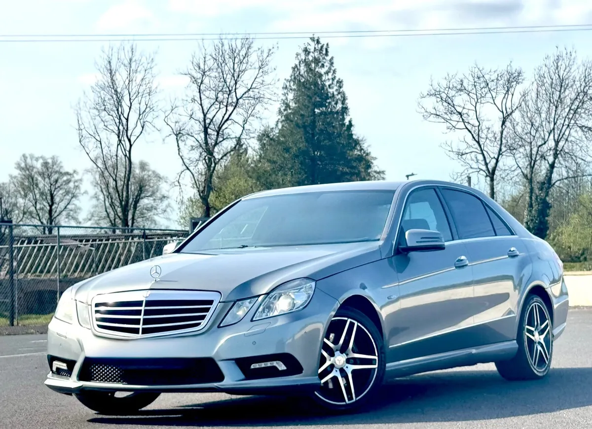 2010 Mercedes E250 AMG For Breaking - Image 4