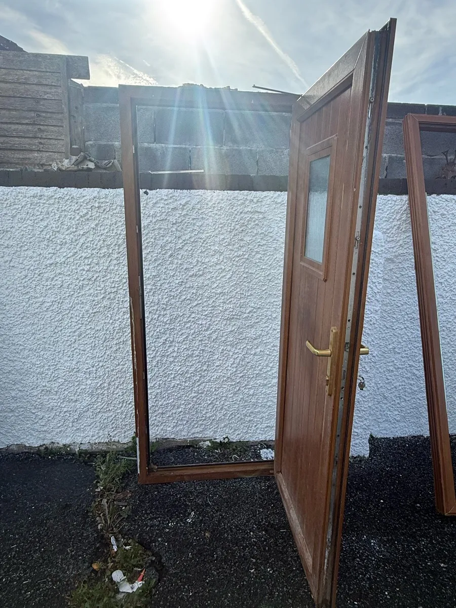 Pvc front door - Image 3