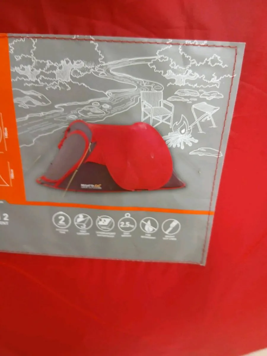 REGATTA POP UP TENT LIKE NEW - Image 2