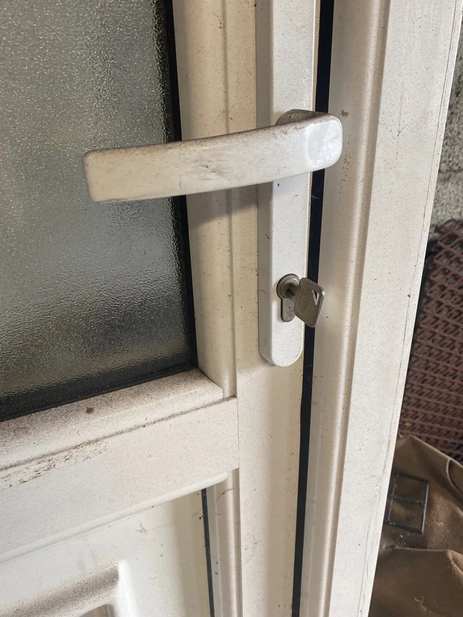 PVC white door - Image 3