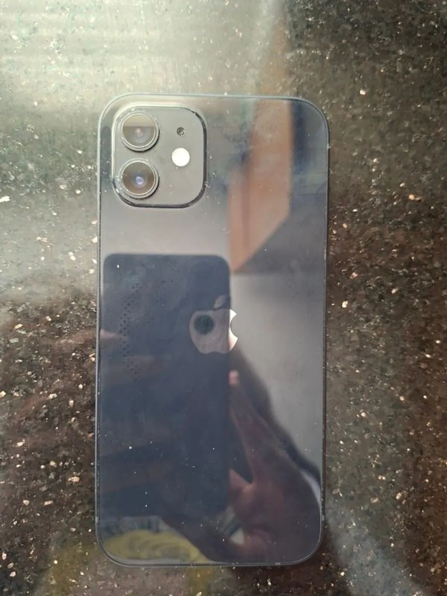 Apple iPhone 12 - Image 2