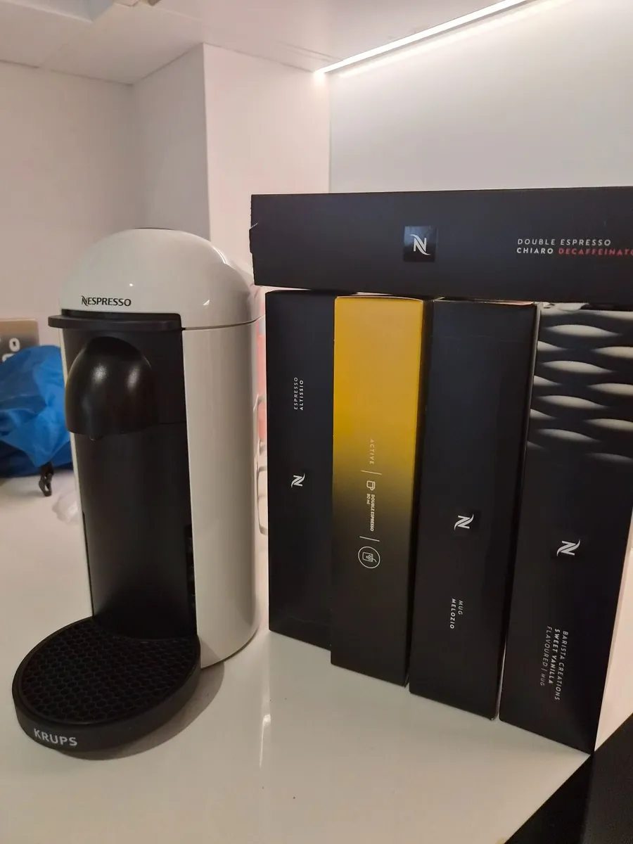 Krups Nespresso Vertuo Plus Pod Coffee Machine - Image 3