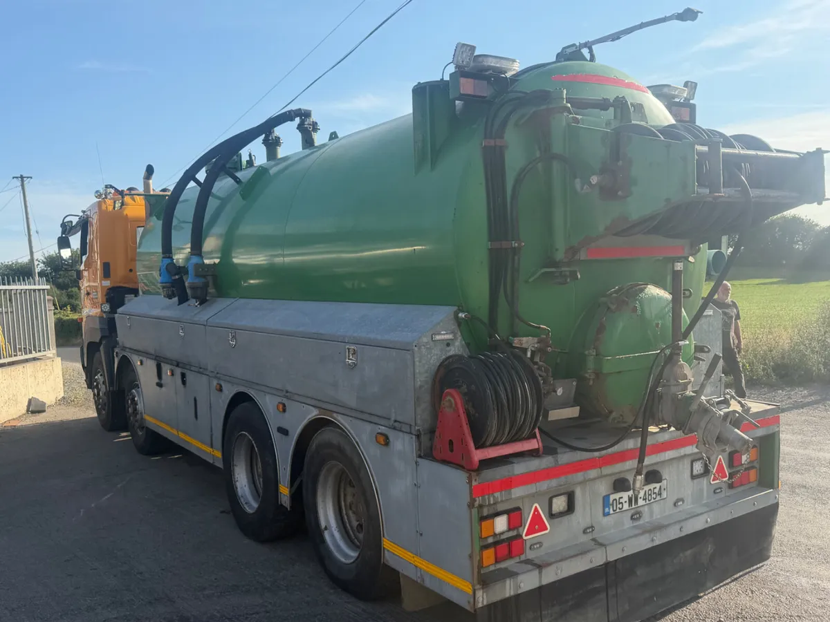 Jetvac truck - Image 1