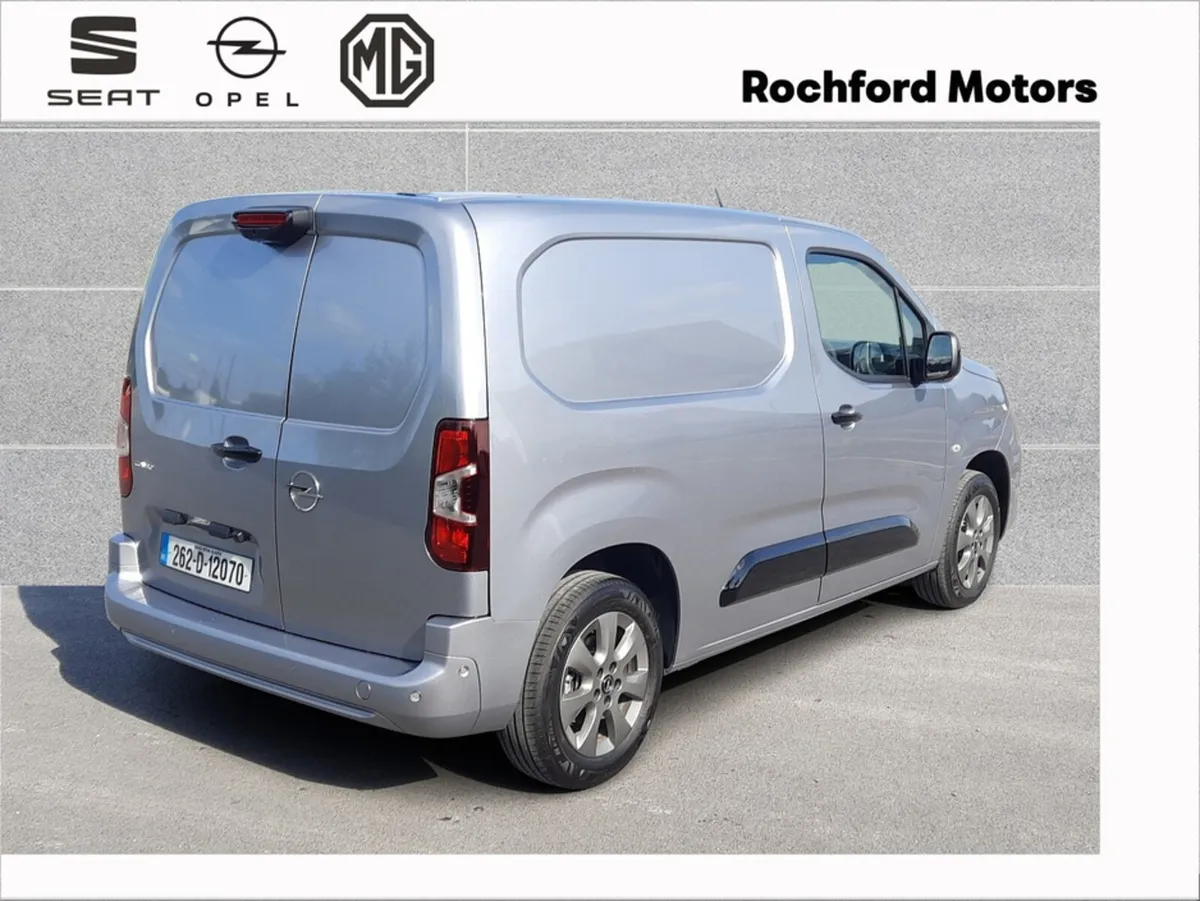 Opel Combo *ALLOYS* L1H1 Sportive 1.5 100HP - Image 4