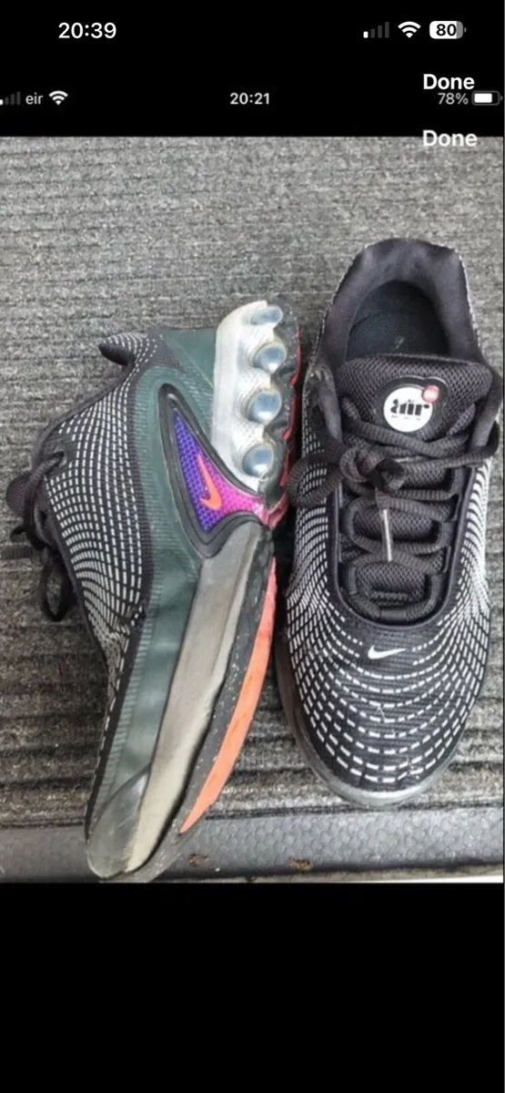 Boys Nike trainees size 4.5 €25 - Image 4