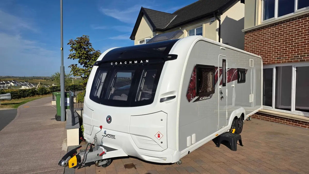 Coachman Acadia 630-Xtra, Aircon, AWD Mover, Solar - Image 1