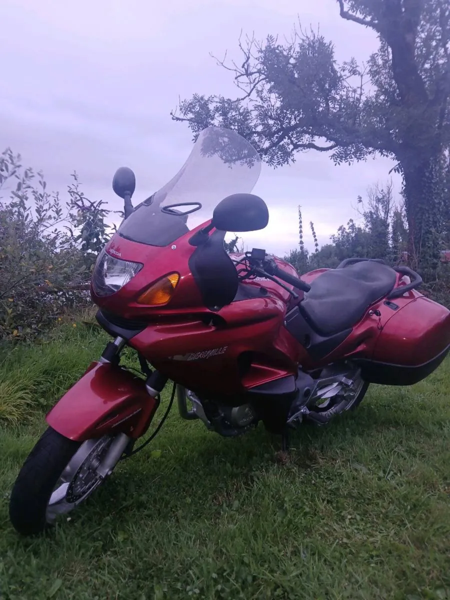 2006 Honda NT650V Deauville - Image 2