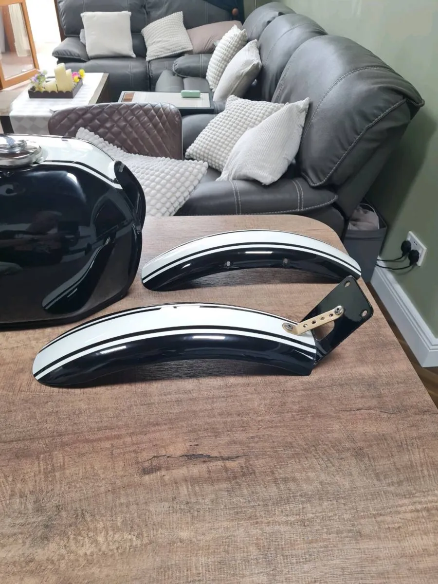 Cafe Racer - Image 4