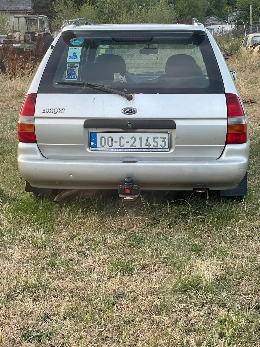Ford Escort 2000 - Image 4