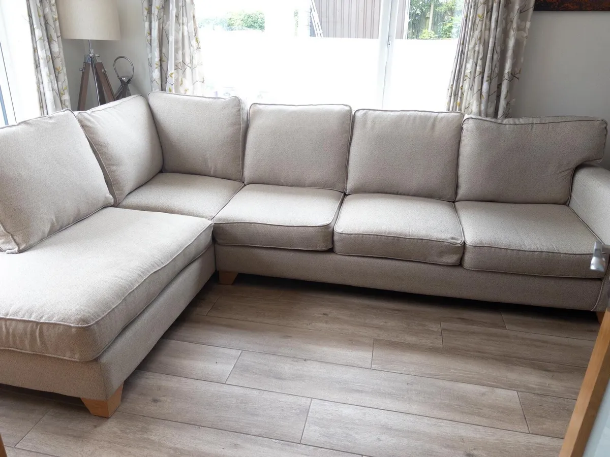 Couch - Image 1