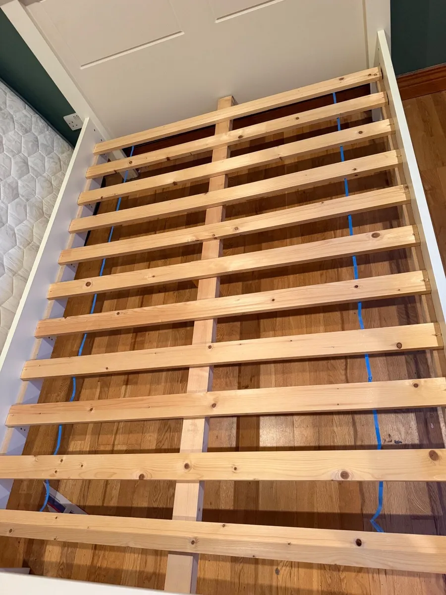 Bed - Image 4