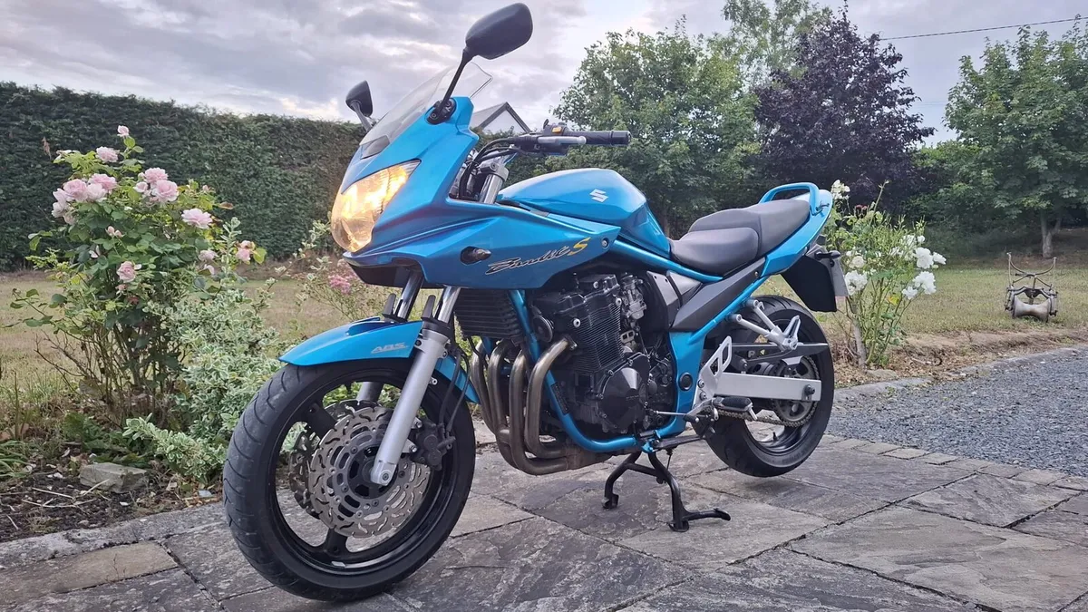SUZUKI BANDIT 650 GSF 2005 - Image 2