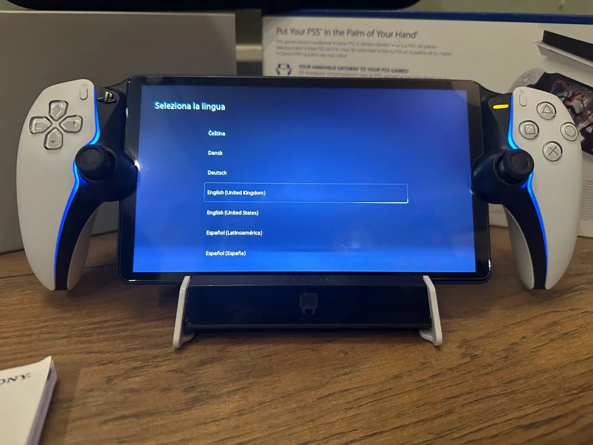 Sony PlayStation Portal bundle - Image 2