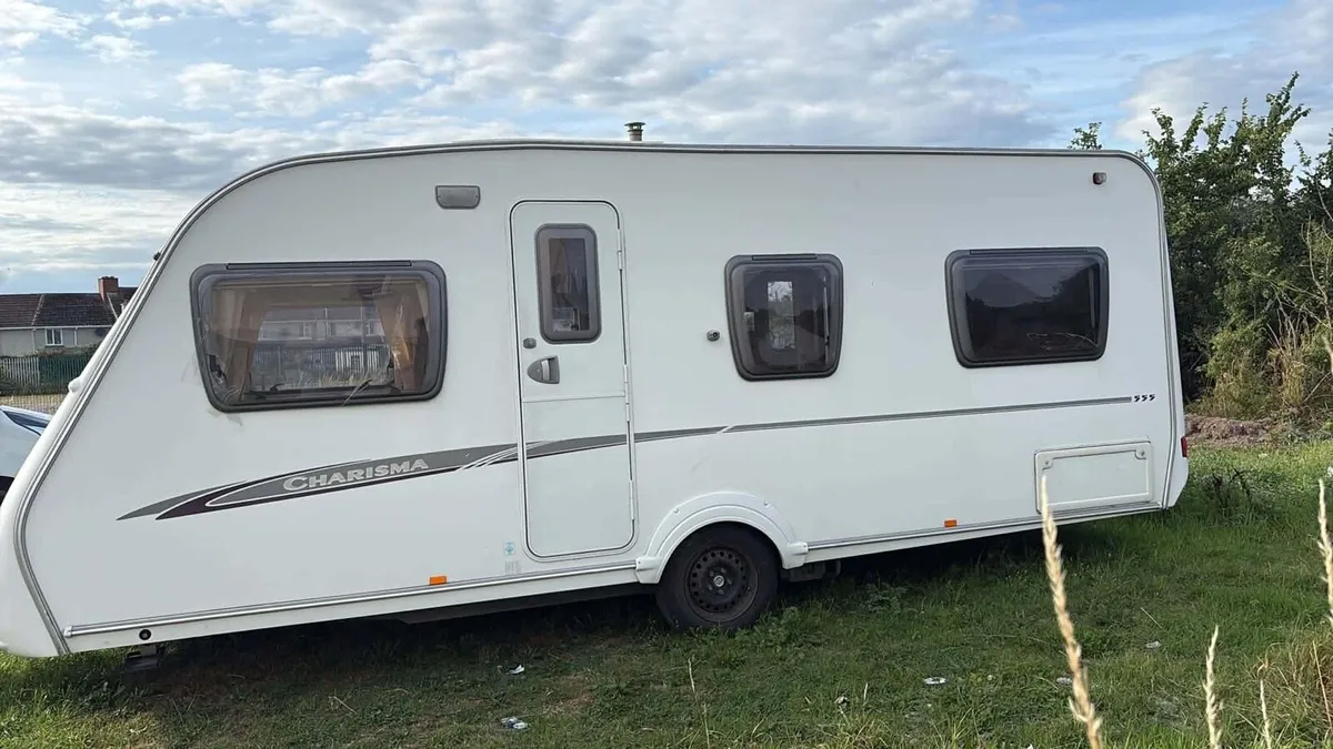 2008 swift caravn - Image 1