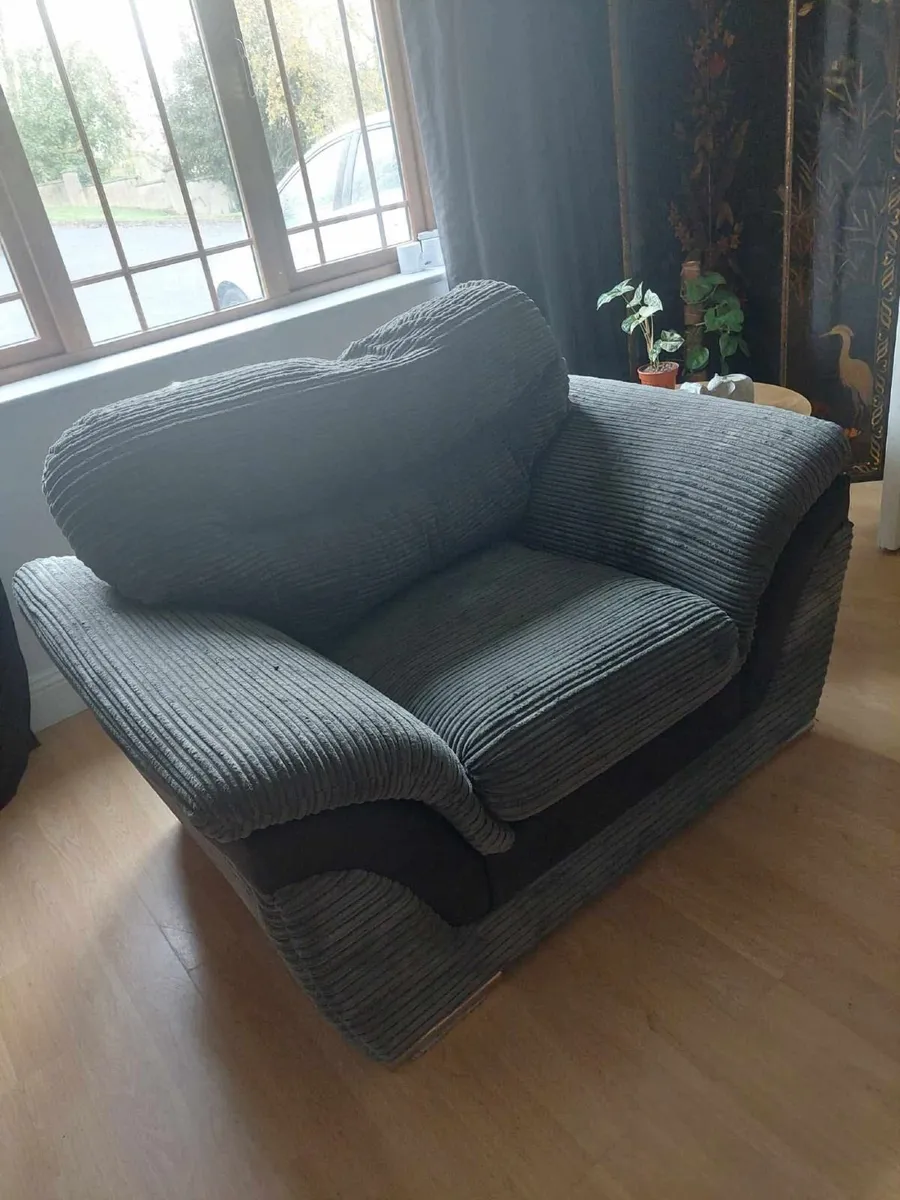 Sofas - Image 3