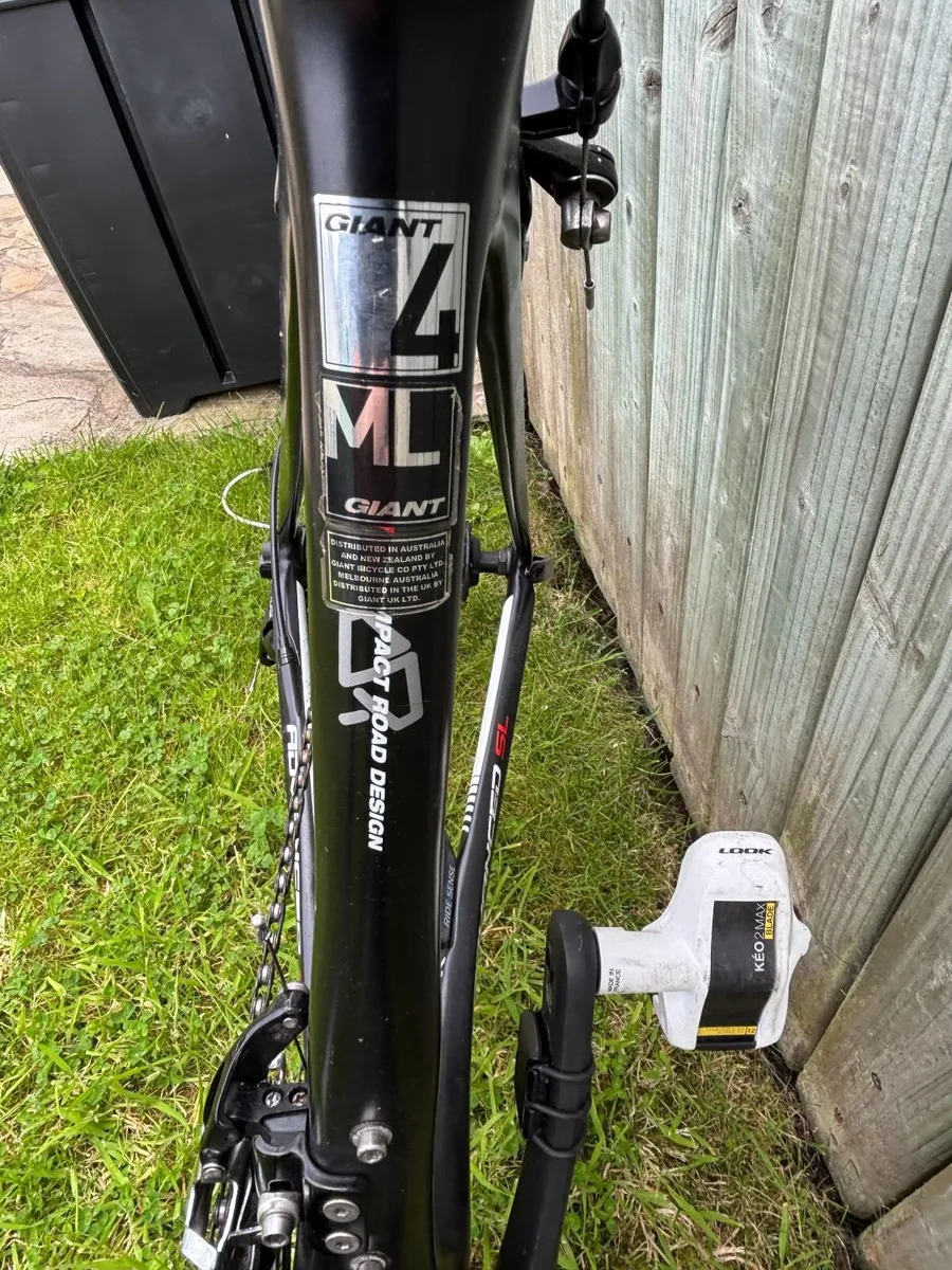 Giant TCR Advanced SL4 & Elite Suito-T Trainer - Image 3