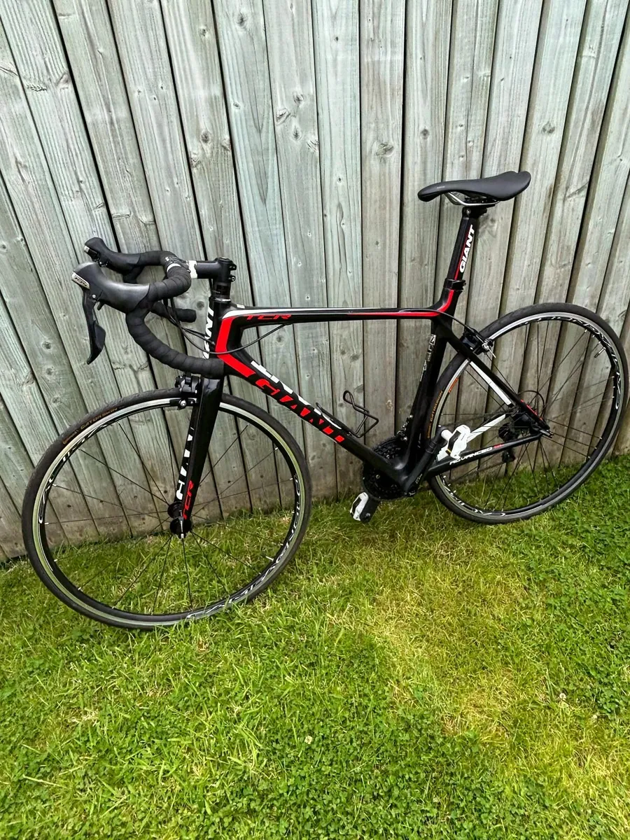 Giant TCR Advanced SL4 & Elite Suito-T Trainer - Image 1