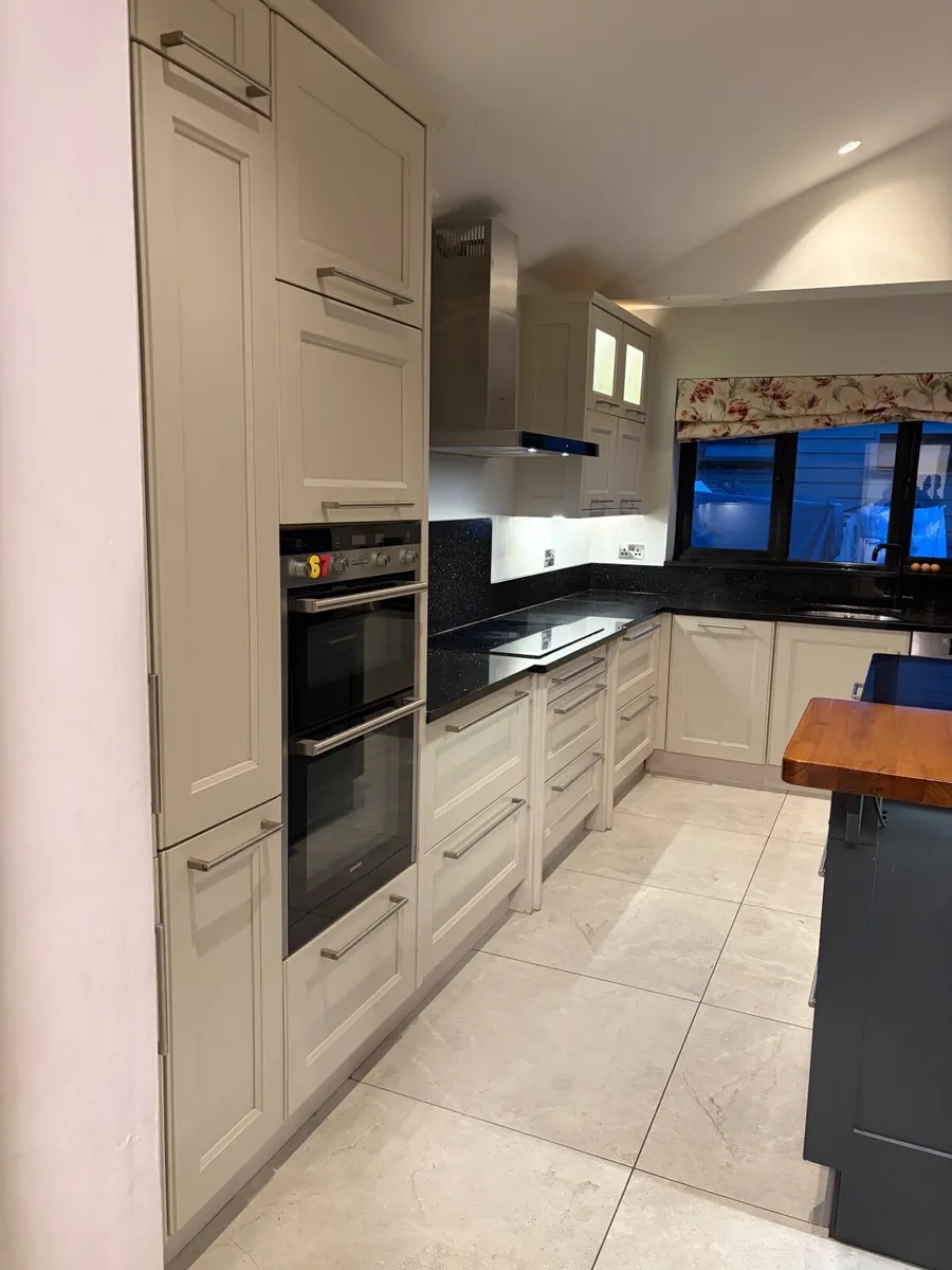 Kitchen - Image 2