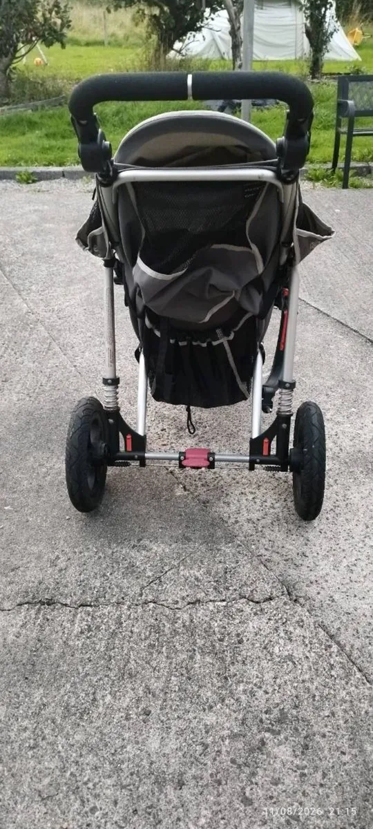 Out & About Buggy - Image 4